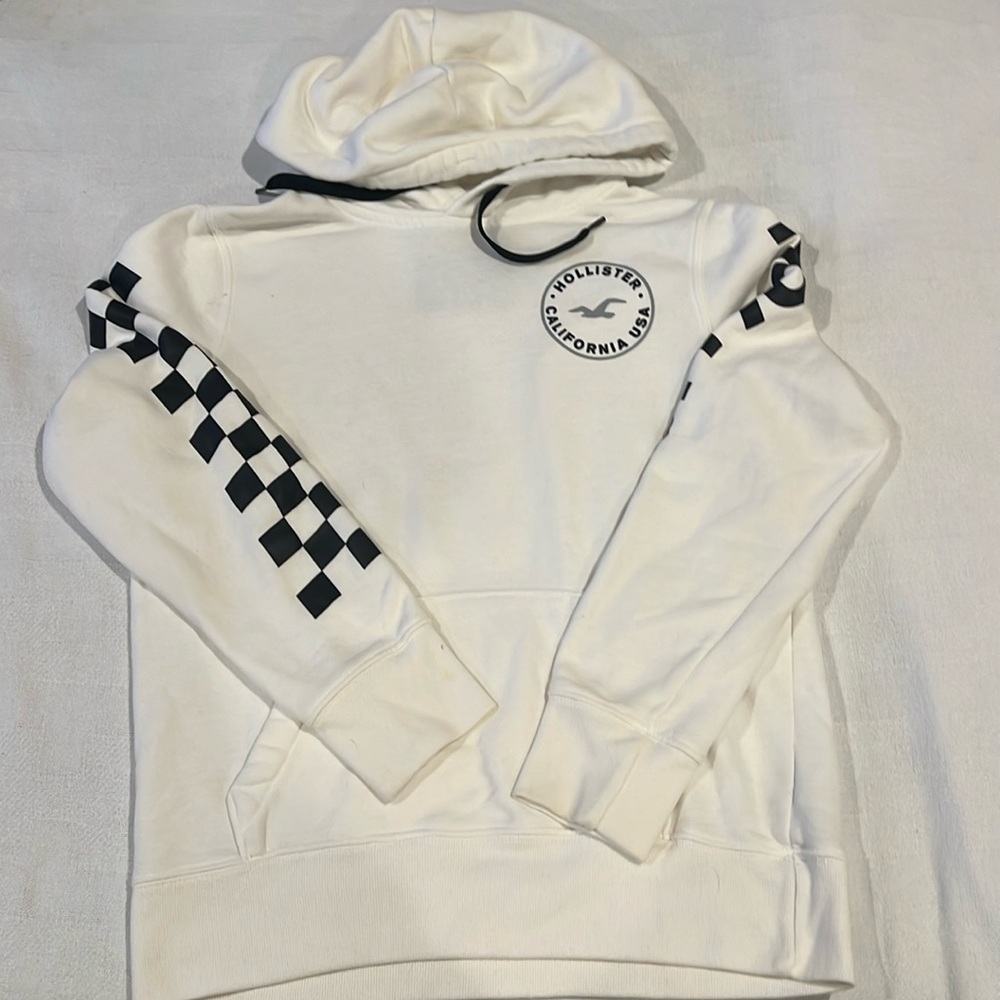 Hollister white/ blk sweatshirt